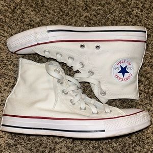 Converse Chuck Taylor’s
